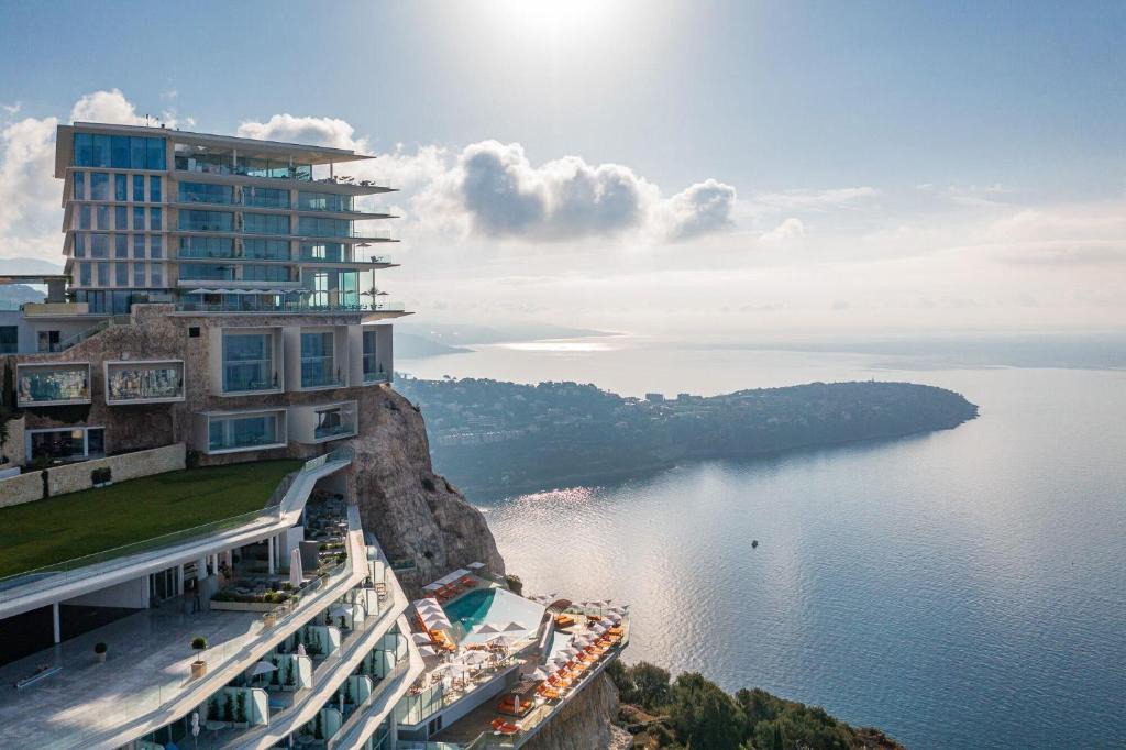 Roquebrune-Cap-Martin Hotel | The Maybourne Riviera, Maybourne
