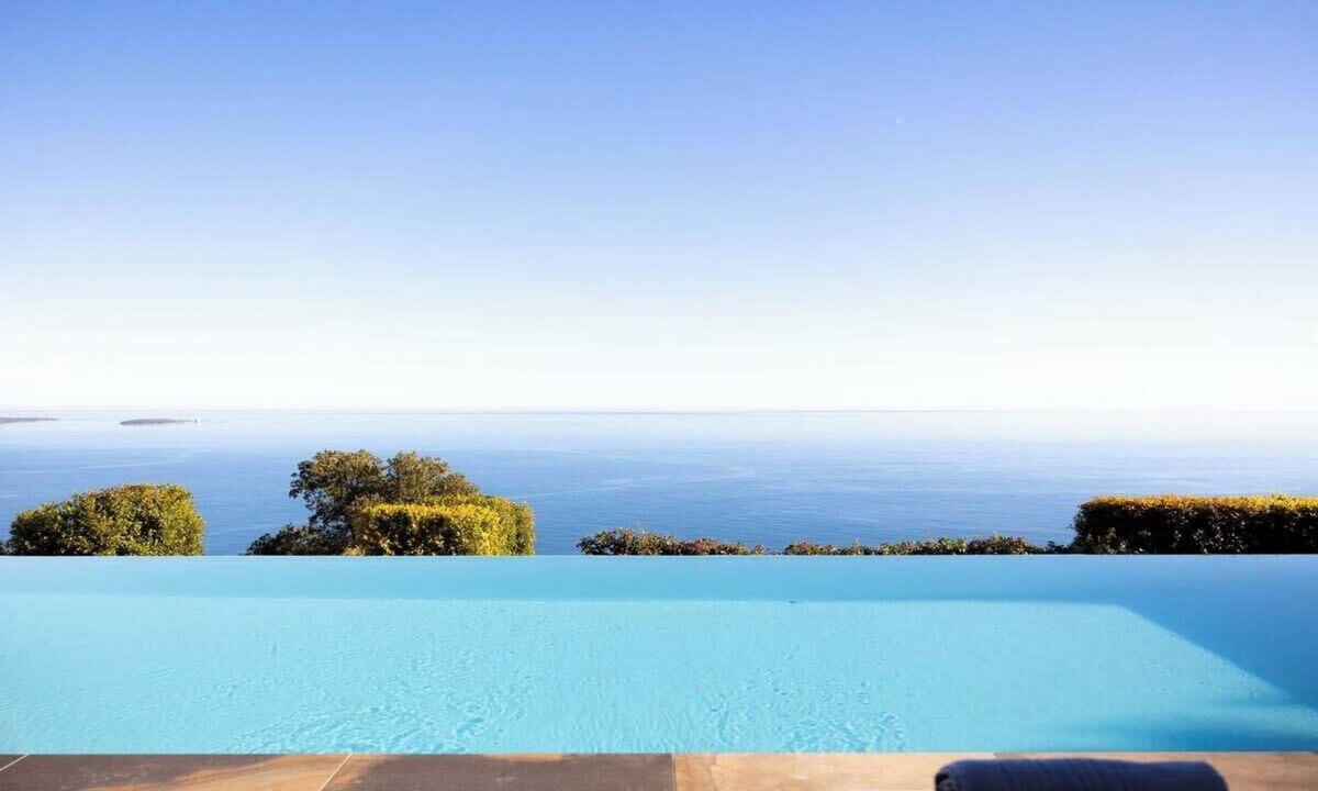 Theoule-Superieur House | Théoule: Luxurious 7-bedroom villa - incredible sea view and swimming pool