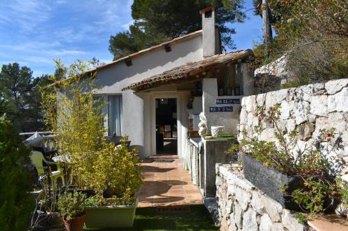 La Trinite House | Tiny house - Drap, France