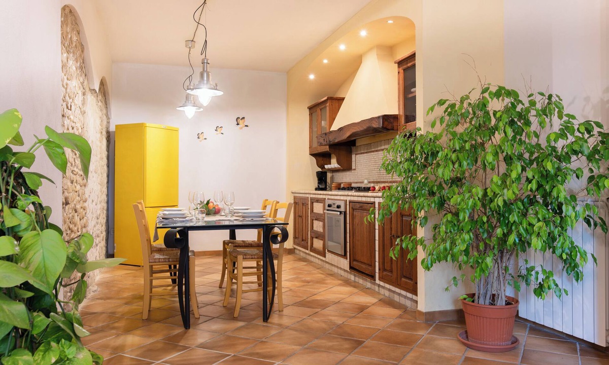 San Pietro in Bossolo Other | Two-bedroom, two-bathroom apartment with pool and AC