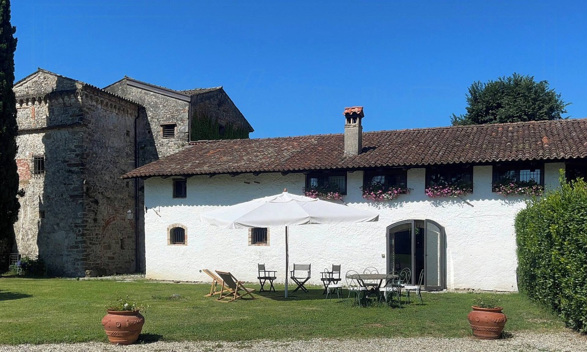 Remanzacco House | Vacation house in fortified borgo in Friuli