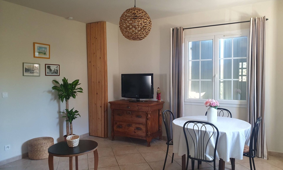 Aureille House | Vacation rental in the Alpilles in Provence. Ideal for business travelers
