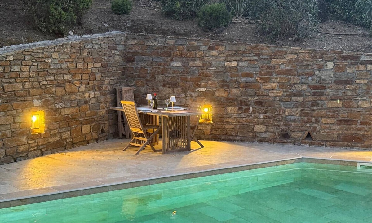 Cap Benat Villa | Valanvi - is a very secluded and quiet place with fantastic views.