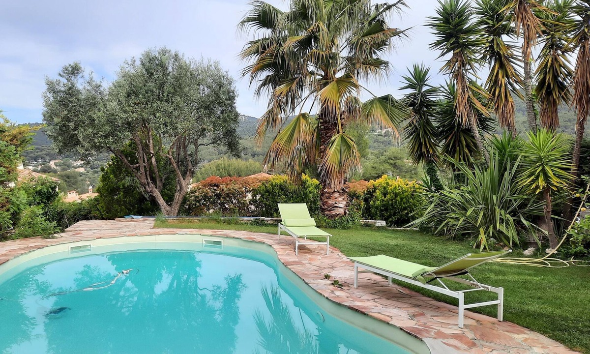 Ceyreste Villa | Villa Avec Piscine au Calme Proche de la mer