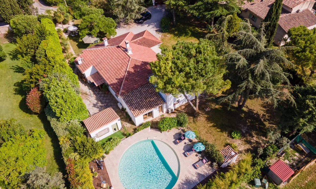 Eguilles Villa | Villa Avec Piscine et Jardin à 10 Minutes D'aix en Provence