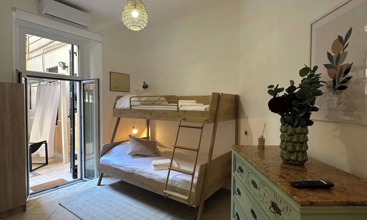 Quartiere III Pinciano Apartment | Villa Borghese Home & Terrace