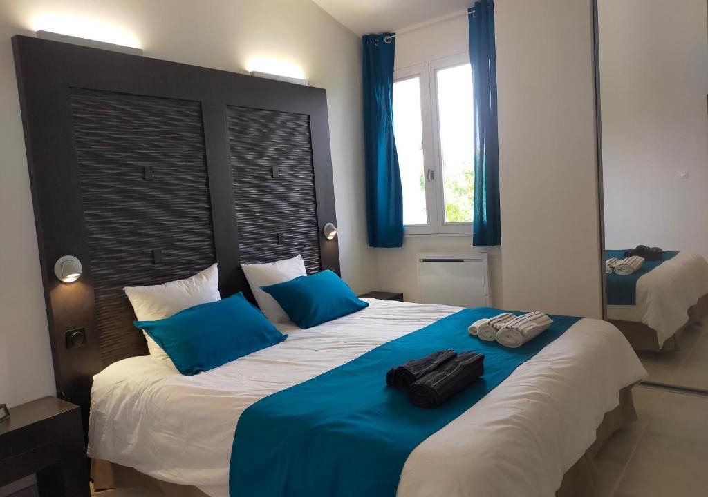 Caremeau Apartment | VILLA CAREMEAU 2
