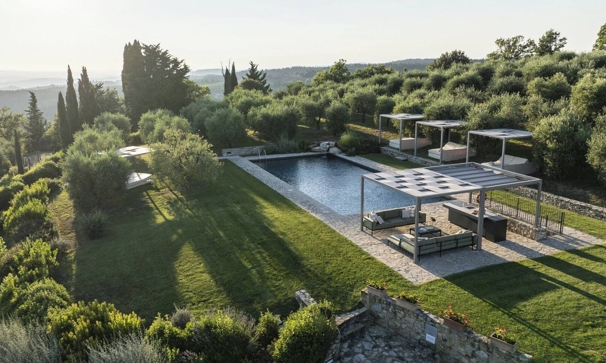 Castellina in Chianti Villa | Villa Castellina, Elegance and Luxury