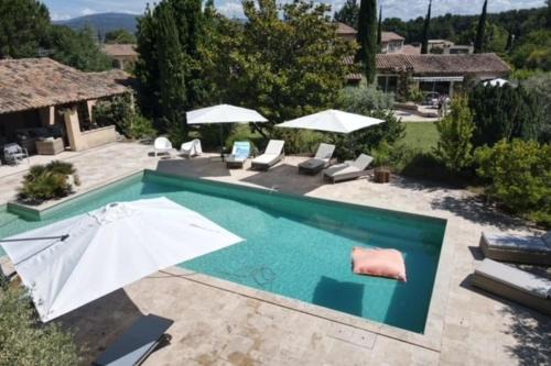 Robion Villa | Villa de 300 m au coeur du Luberon au calme sans