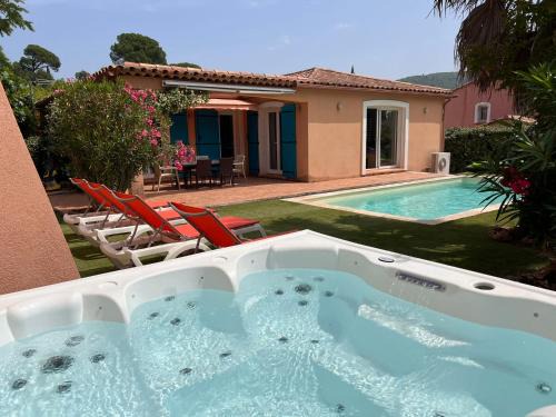 Taradeau Villa | Villa de charme, heated pool and jacuzzi, 6 personnes