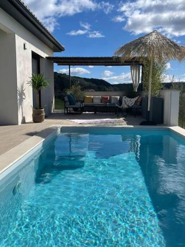 Lussan Villa | Villa de vacances avec piscine Lussan(proche Uzes)