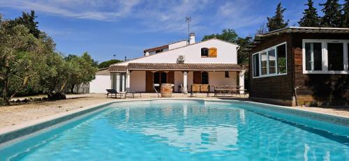 Senas Villa | Villa en Provence avec piscine