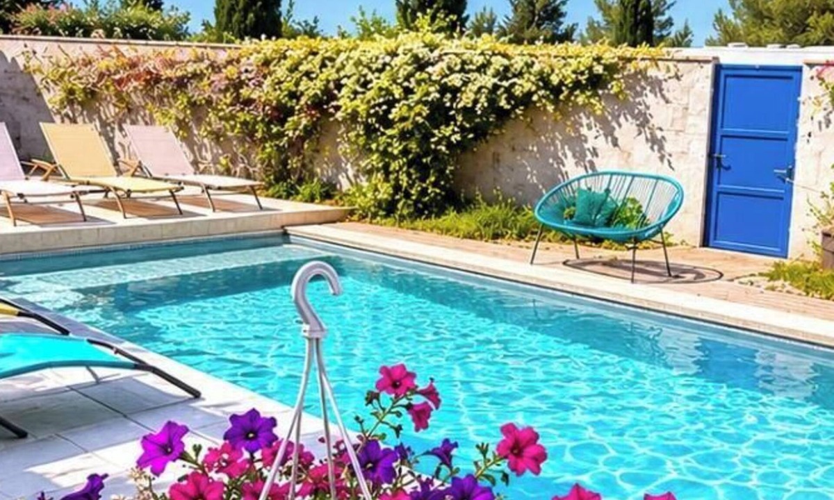 Laverune Villa | Villa Familiale, Montpellier, Swimming pool, Parking, 15min Beaches