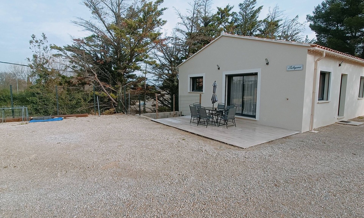 Meynes Villa | Villa Familiale Reposante au Soleil