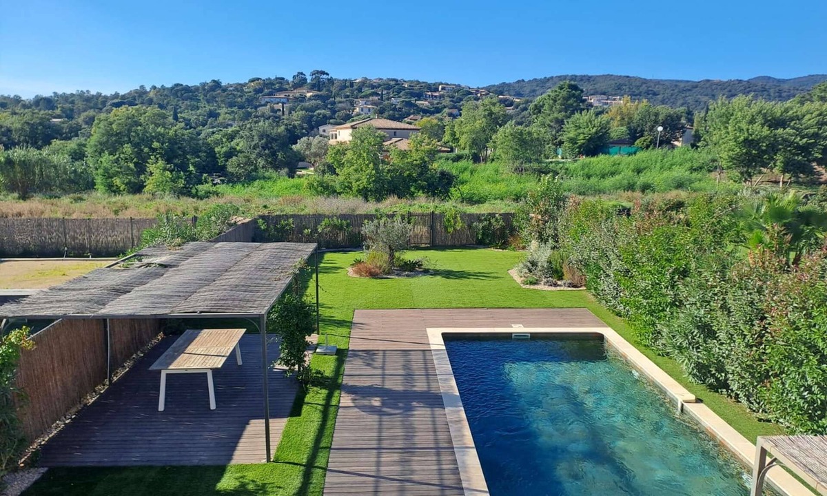 Les Restanques House | Villa for 10 people with pool, near the beach, located in Grimaud