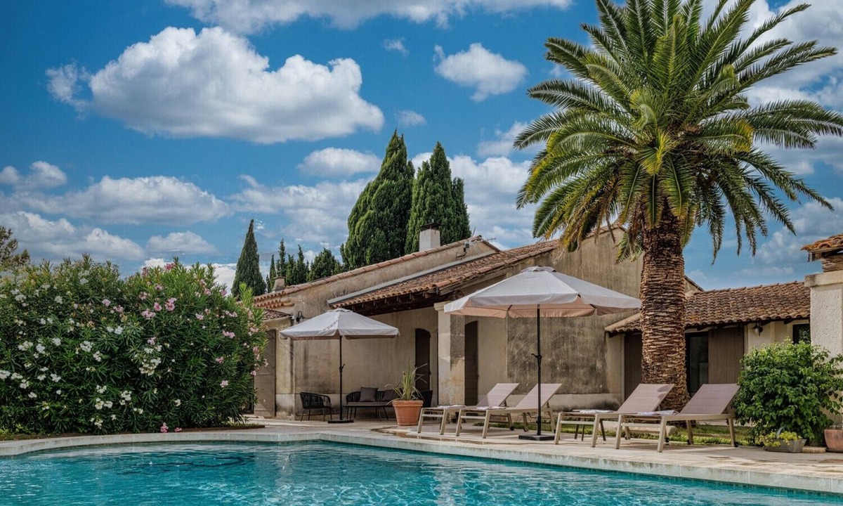 Maillane Villa | Villa for 8P, heated pool, table tennis, boules, in Maillane, Alpilles.