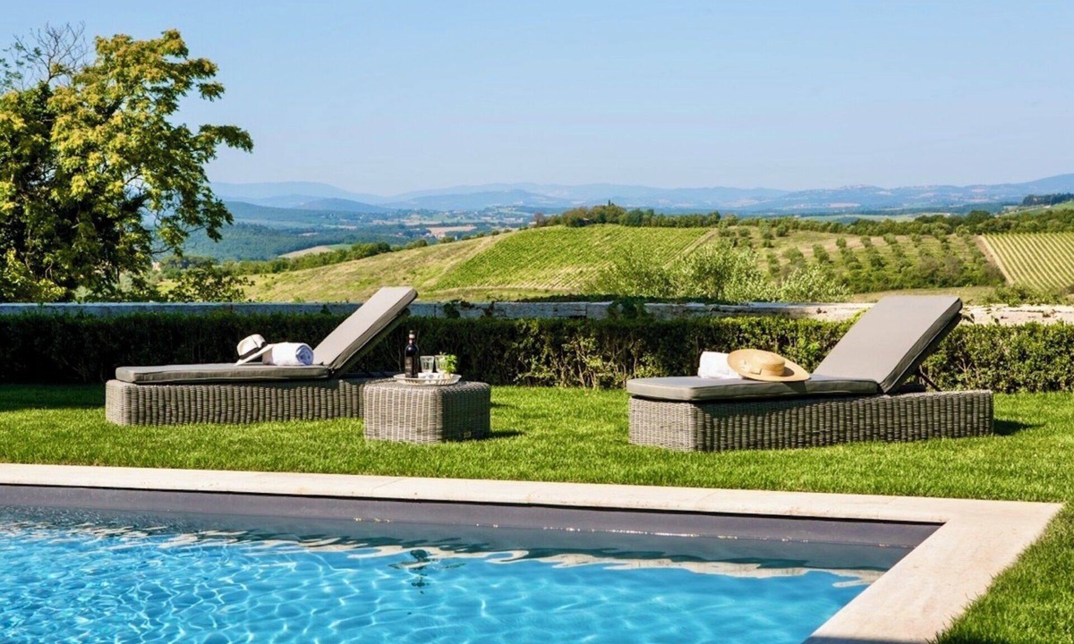Lilliano Villa | VILLA IL PRINCIPE - Nine Bedroom Villa, Sleeps 18