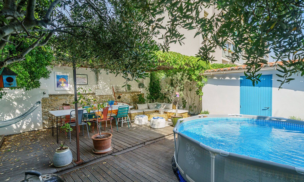 8th Arrondissement Villa | Villa La Brise au Bord de Mer