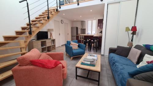 Roquebrune-Cap-Martin Apartment | Villa LaDoRe, Apt 2 chambres dans maison, 55m2, 100m des plages, parking