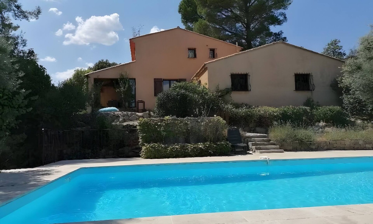 Le Thoronet House | Villa Les Agrions – Peaceful Provençal Retreat with Pool, Sleeps 12