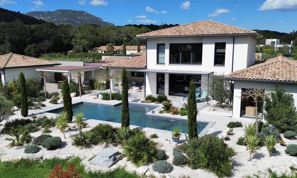 Saint-Jean-de-Cuculles House | Villa Loupaia - Luxury - Swimming pool - Gym - Sauna