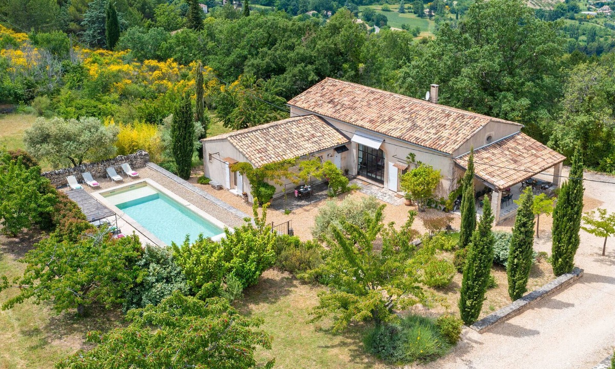 Apt Villa | Villa Lumière des Cerisiers – Luxury villa in the Luberon with heated pool