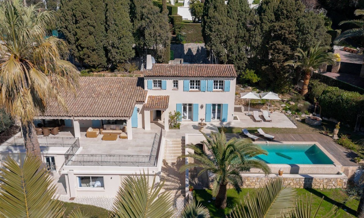 California - Pezou Villa | Villa Lumiere Royale