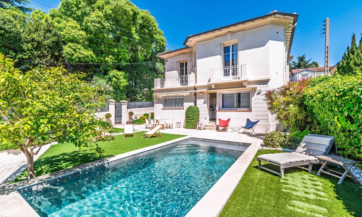 California - Pezou Villa | Villa Marie by Terry's Homes