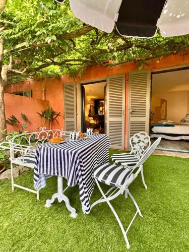 Saint-Tropez City Centre Bed & Breakfast | Villa Romana