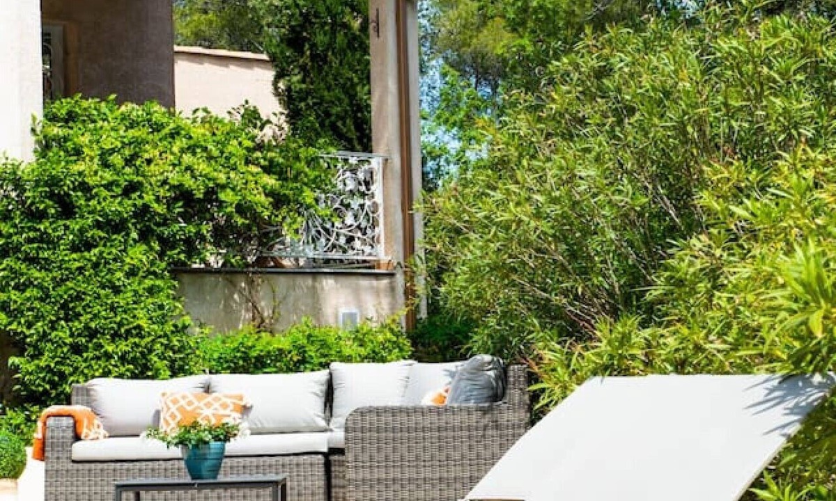 Montferrier-sur-Lez Villa | Villa Verveine - Stylish Languedoc villa with pool