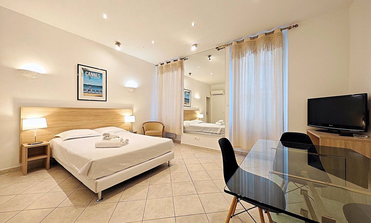 California - Pezou Apartment | Viva Riviera 11 rue Commandant André