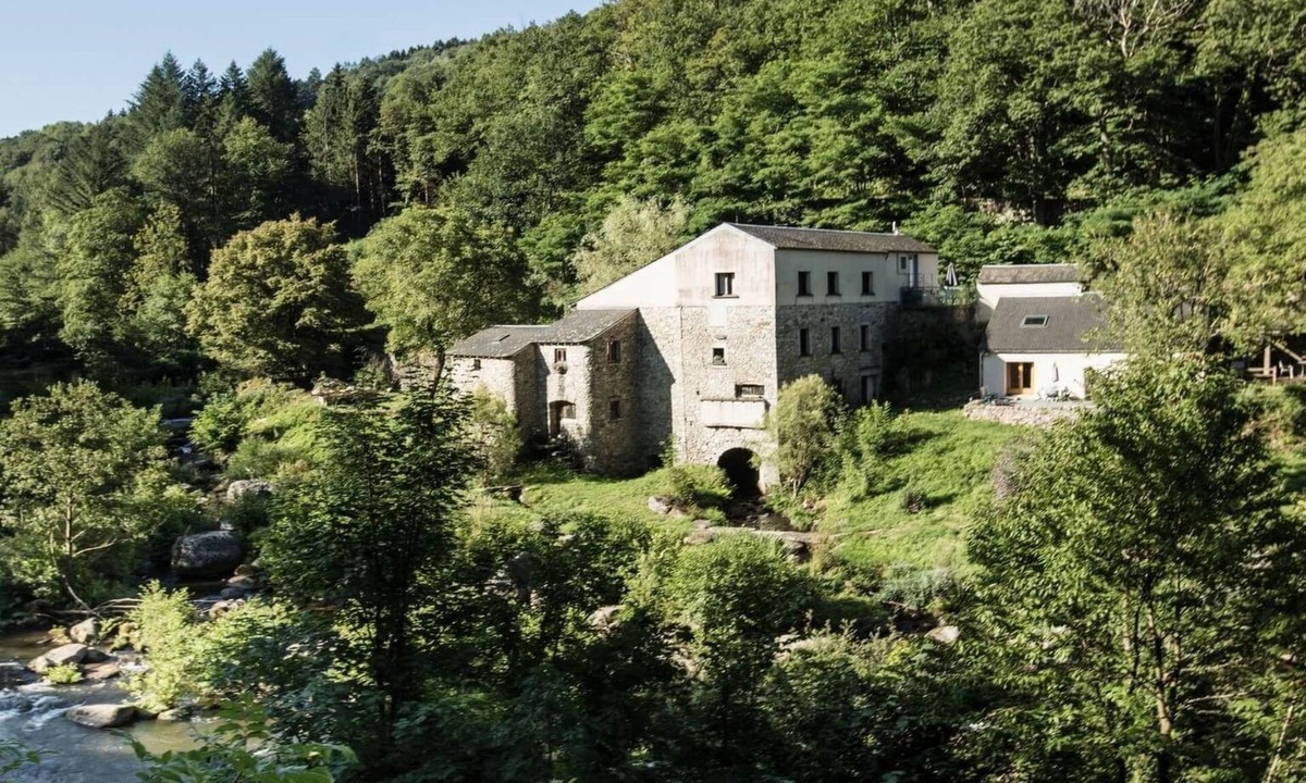 Ferrieres Apartment | Wassermühle am Fluss by Interhome
