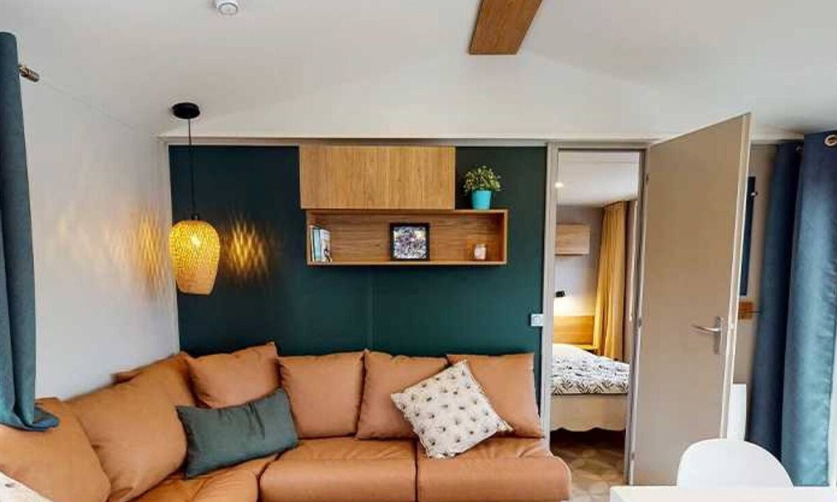 Canet-Plage House | ZEcamping 4* familial 100m plage toboggans dog friendly locatif clim