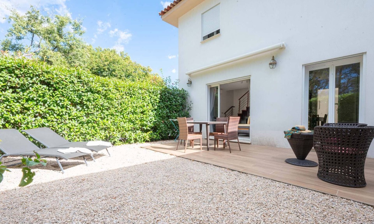 Montauroux Ski Chalet | ZENVILLA-Pho-4 | Luxury Holiday Home in Montauroux with shared Heated Pool