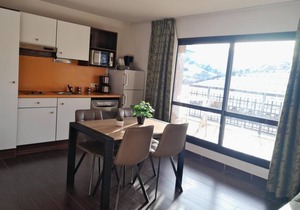 1st floor, swimming pool, hammam, terrace, parking, tv, 27m², Pra Loup