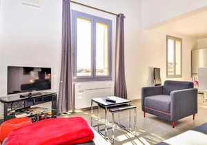 3 Bedroom Cozy Apartment In Uzs