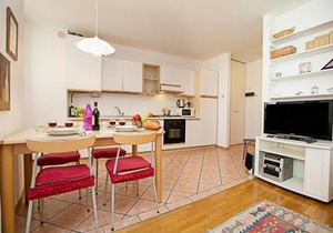 Appartamento Centro Storico Riva 2 - Happy Rentals