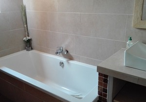 Charming, friendly house with swimming pool