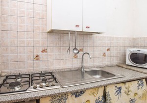 Comfortable apartment near the beaches of Budoni, which can be reached without a car, and close to m