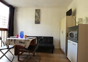Cozy Studio in Serre-Chevalier with Parking, Ski Storage, Optional WiFi & Pet-Friendly