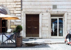 Elegant apartment with 3 bedrooms 3 bathrooms Piazza del Popolo