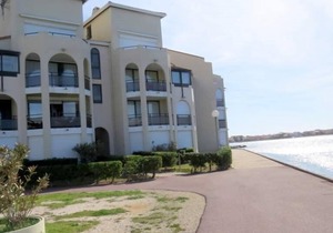 Exceptional view of marine lake 6MAR27