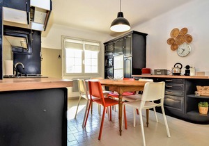Gorgeous home in Bellegarde