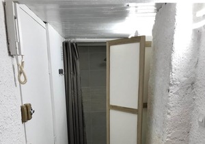 Mezzanine studio rental 3 pers max city center