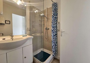 Studio lumineux avec balcon exposé sud, tout équipé et classé 2 étoiles. - FR-1-553-139
