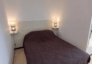 T1 au 2ème étage, proche établissement thermal, animaux acceptés - FR-1-571-11