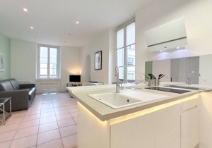 Viva Riviera 33 rue Hoche