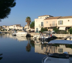 Marina 