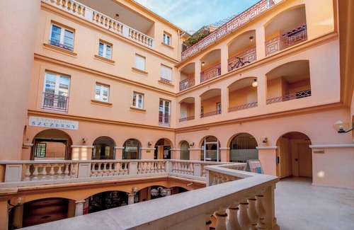 Saint-Tropez City Centre Apartment | 34m² Studio in the Heart of Saint-Tropez