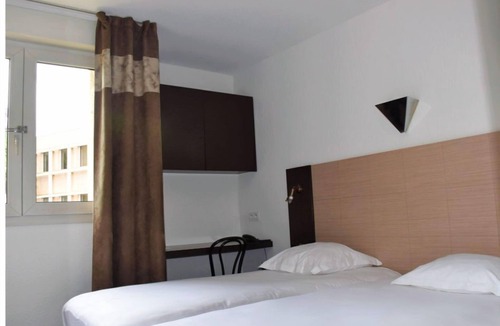 Sud House | À 10 min du centre ! Chambre Twin + accès piscine